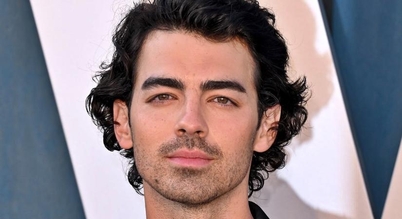 Joe Jonas kis híján szuperhős lett – Nem fogod elhinni, kit játszhatott volna!