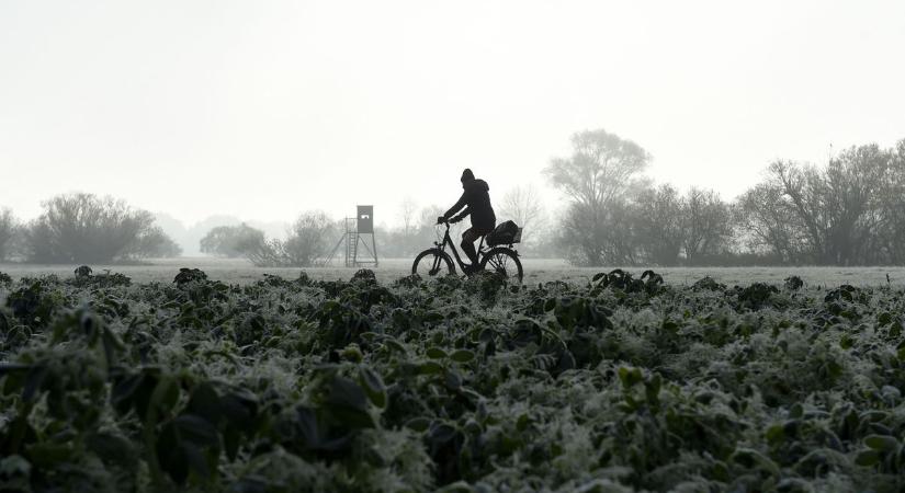 Kemény fagyokkal, élénk széllel és hózáporokkal tért vissza a tél Magyarországra