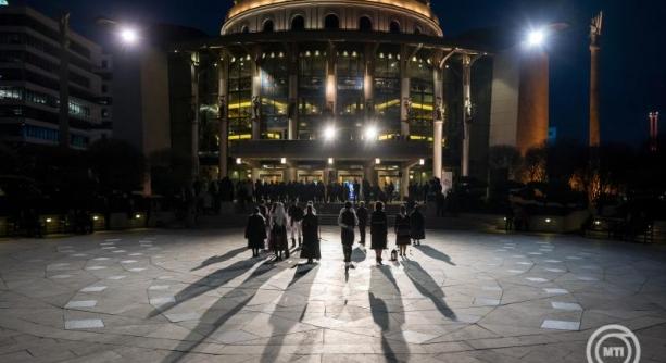 A költészet napja: konferenciával és gálával ünnepelnek