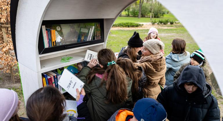 Sem lopás, sem vásárlás nem történik, itt mégis gazdát cserélnek az értékek