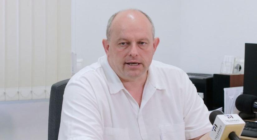 Megszűnt a gyógyászati központ vezetőjének megbízatása, nem akart a város bruttó hétmilliós bért adni