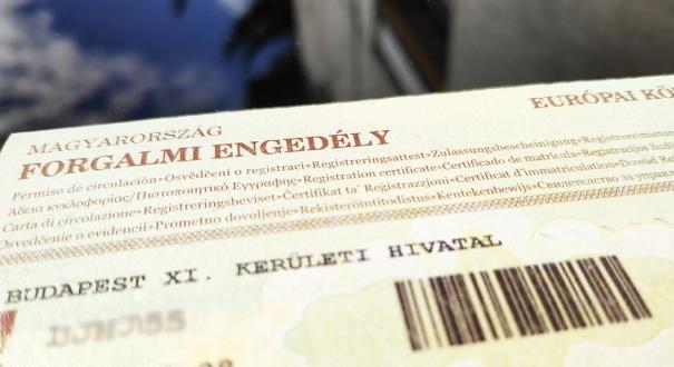 Csalók küldenek hamis gépjárműadó-értesítést a NAV nevében – ne dőlj be!