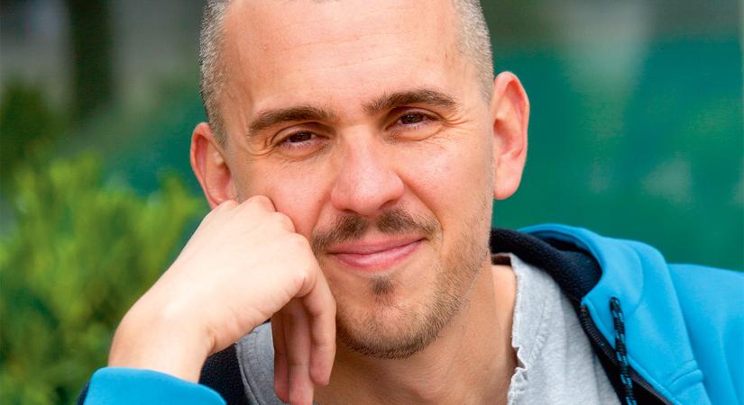 „Az úszással megteremthettem azt, hogy szinte folyamatosan a kislányommal lehetek” – Cseh László élete 5 mérföldkövéről mesél