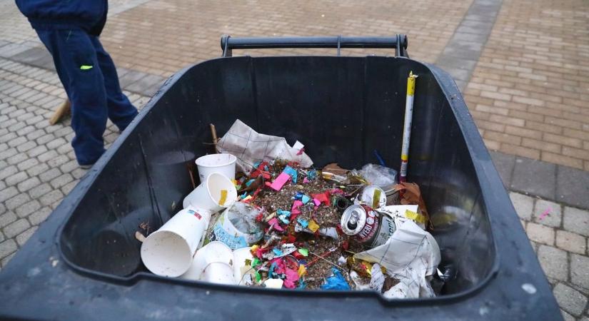 Komoly indulatokat váltott ki a pécsi kuka