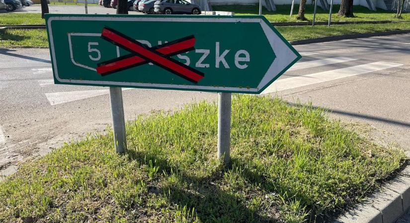 Előbb végeznek a munkával, hamarosan újra lehet majd normálisan haladni a Szabadkai úti átjárónál