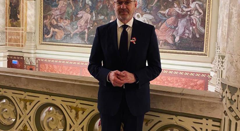 Működik az árréscsökkentés: Zsigó Róbert ismertette a részleteket!