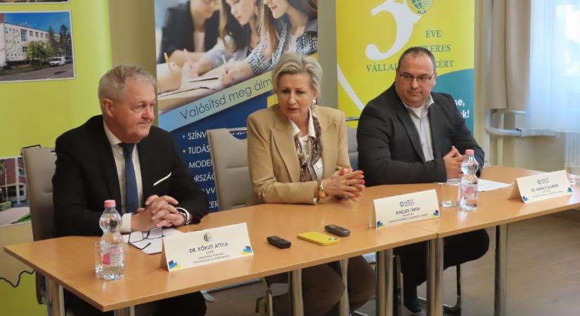 Gyerekeknek segítenek megtalálni a tökéletes jövőbeli foglalkozást Vásárhelyen