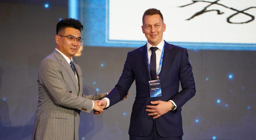 Gazdasági nagyhatalom kiemelt exportőre lett a győri Graboplast