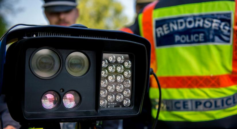 Nagy sebességmérésbe kezd a rendőrség, itt vannak a Hajdú-Bihar megyei helyszínek