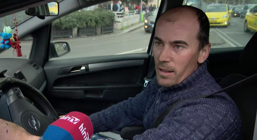 Nem kevés bosszúságot okoznak a hídfoglaló demonstrálók  videó
