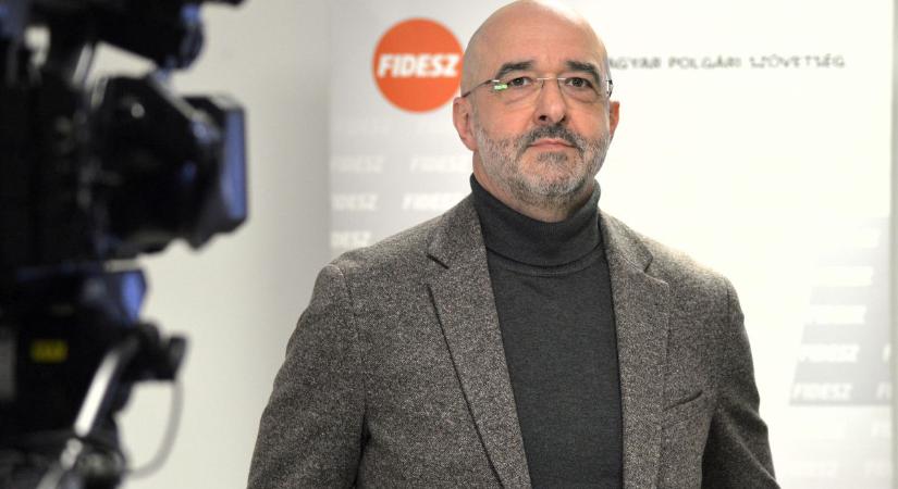 Kovács Zoltán: Ukrajnát nem lehet csak úgy „beerőltetni" az Európai Unióba