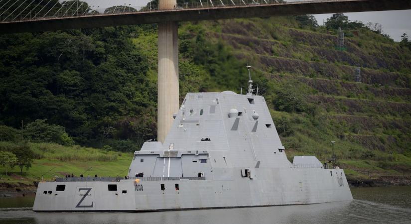 Amerikai védelmi miniszter: az Egyesült Államok „visszaveszi” a Panama-csatornát