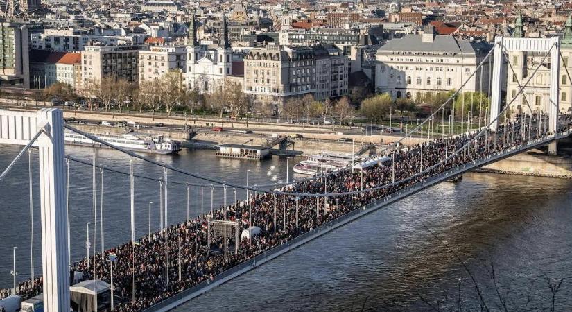 Hadházy: A polgári engedetlenségnek is itt az ideje