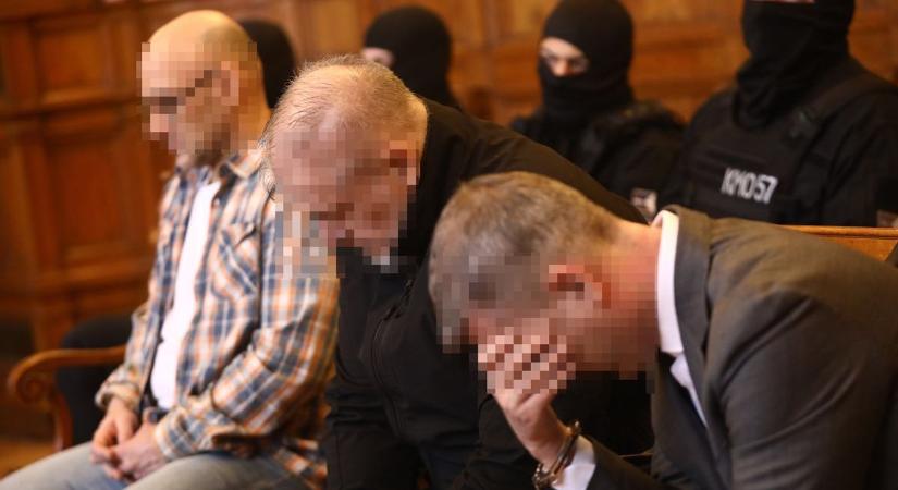 Curtis imával törte meg a csendet a Katzenbach-gyilkosság ügyében