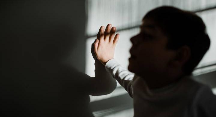 Egy autista fiúra támadtak a rendőrök, súlyosan megsebesítették a fiatalt Idahóban