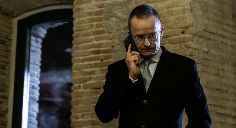 A Fehér Ház cáfolja Szijjártót
