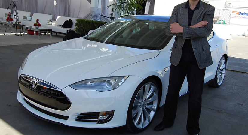 Elon Musk megelőzte Jeff Bezost: már ő a világ leggazdagabb embere