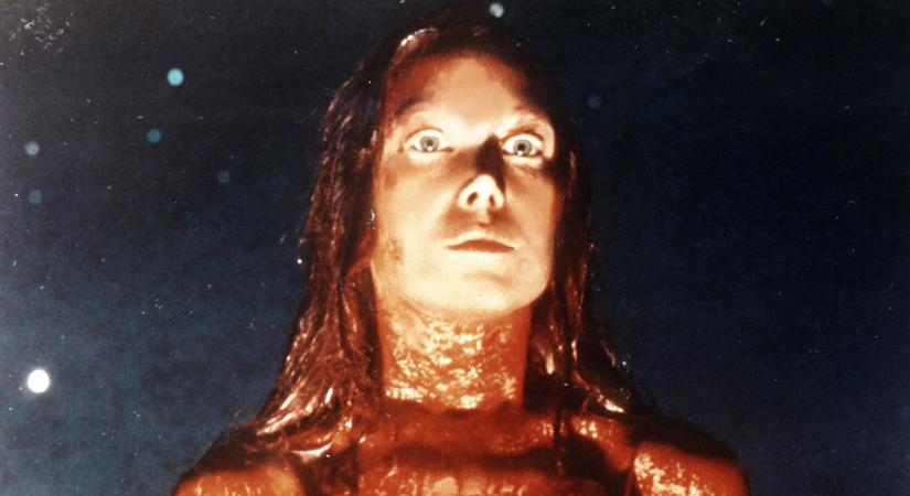 Megvan, ki lehet a főszereplő Mike Flanagan Carrie-sorozatában, ami Stephen King legelső regényét dolgozza fel