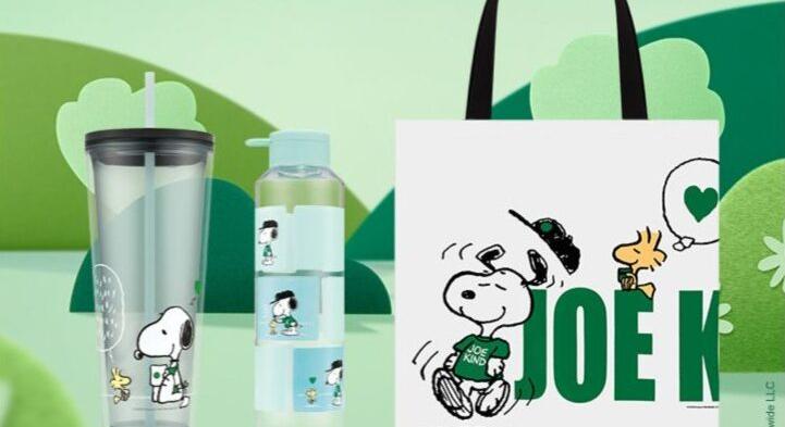 Snoopy a Starbucksba költözik