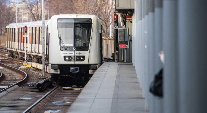 Felbukkant egy fotó a 2-es metró vonalán kialakult tűzről