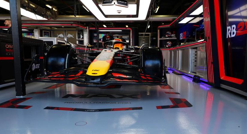 F1: Verstappen is kihagyja a bahreini kezdést