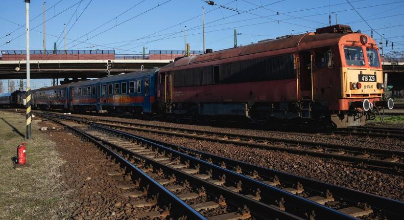 Elindult egy vonat Püspökladányba, de megérkezni már soha nem fog