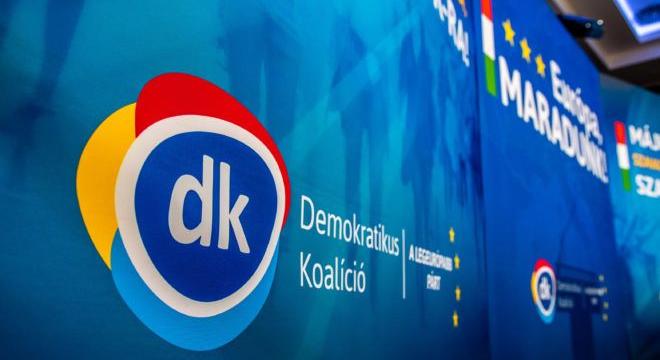 Újabb neveket tett közzé a DK, Kálmán Olga is köztük van