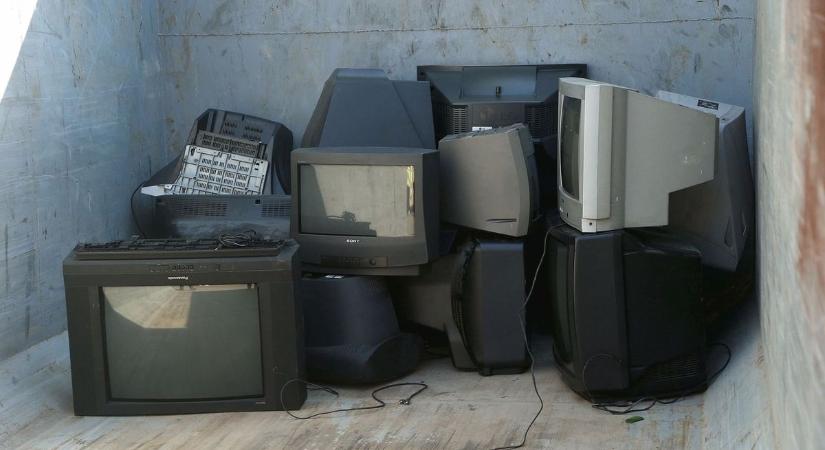 Házhoz mennek az elektronikai hulladékért