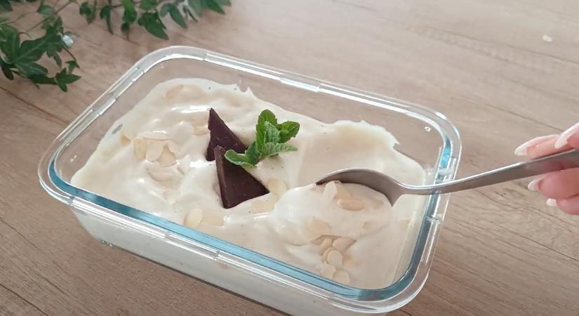 Kolléganőnk 2 hozzávalós fitt fagyija 3 perc alatt elkészül