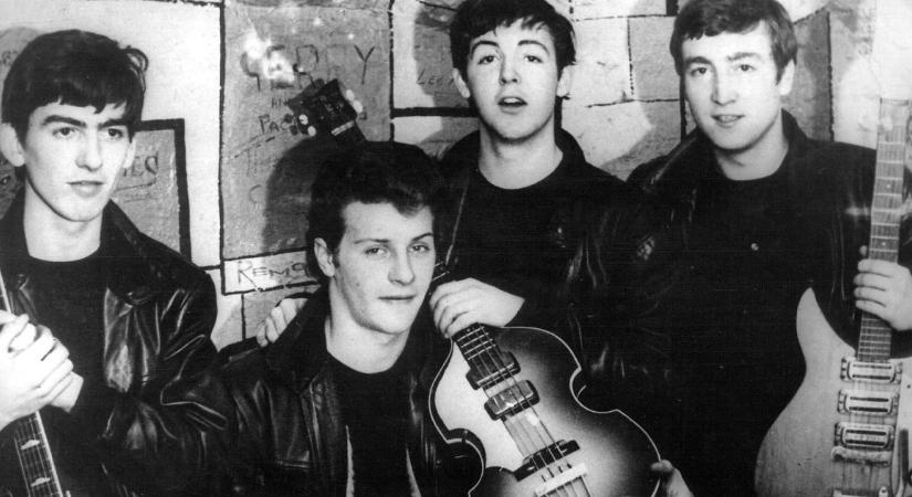 Most érkezett a hír: bejelentette visszavonulását a Beatles legendás zenésze