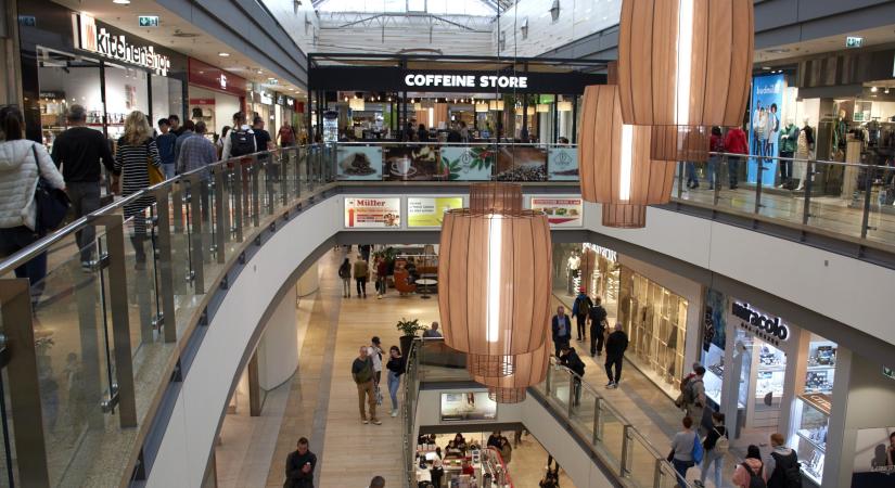Az egy lábon álló gazdaság doppingolásával fordul rá a választásokra a kormány