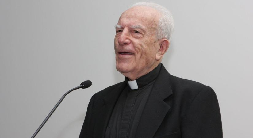 Elhunyt 103 éves korában P. Őrsy László jezsuita kánonjogász professzor