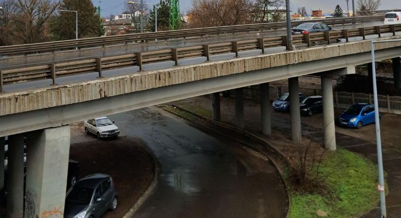 Ezeken a miskolci utakon várható kátyúzás csütörtökön
