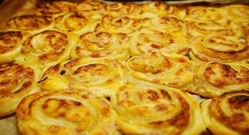 Omlós, puha vaníliapudingos csiga recept