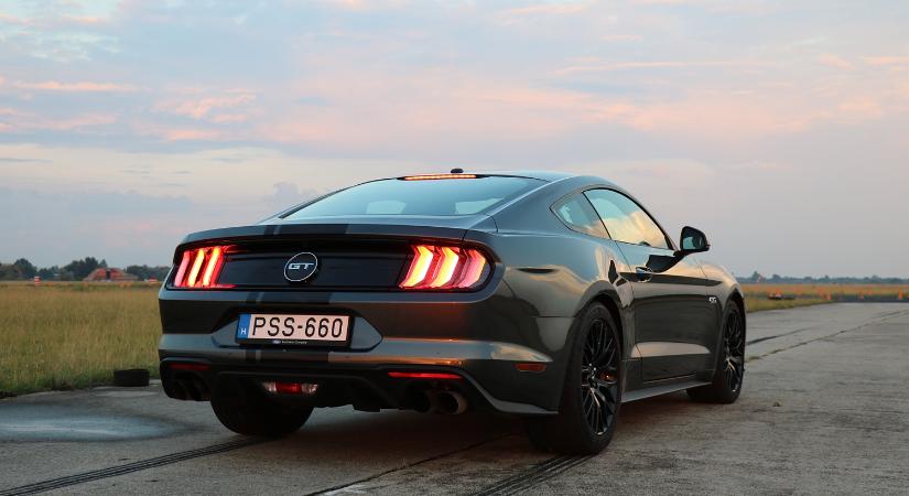 Egy számsor miatt dögös a Ford Mustang hangja