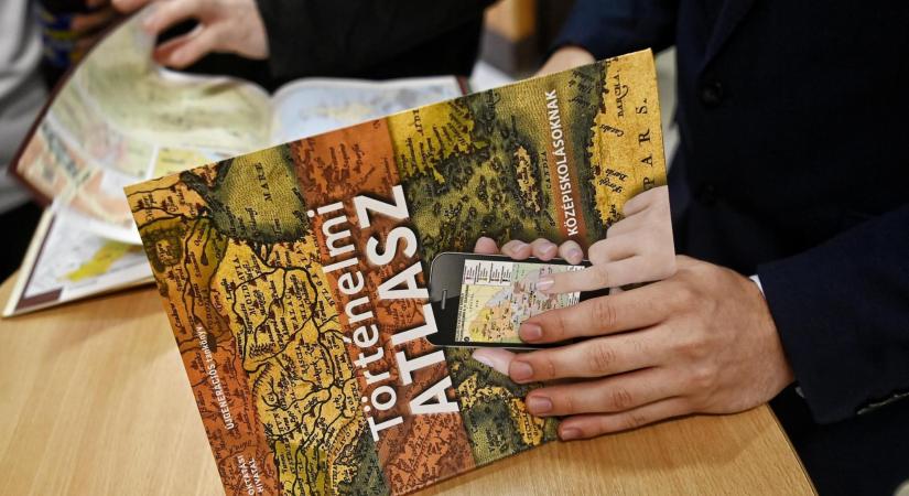 Itt találjátok az elmúlt öt év középszintű történelemérettségi feladatsorait