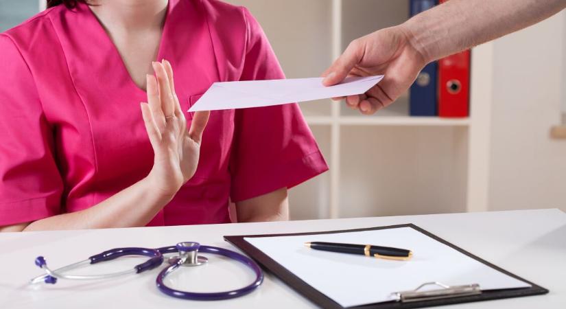 Börtön járhat a hálapénzért – de mit jelent ez a gyakorlatban?