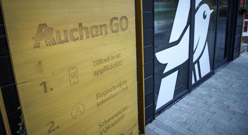 Megnyílt az Auchan Go, a népszerű kiskereskedelmi lánc első okos boltja – fotók