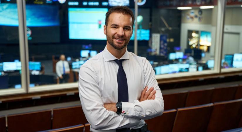 Szenzációs délután: élőben jelentkezik be szerkesztőségünkbe Houstonból Kapu Tibor!