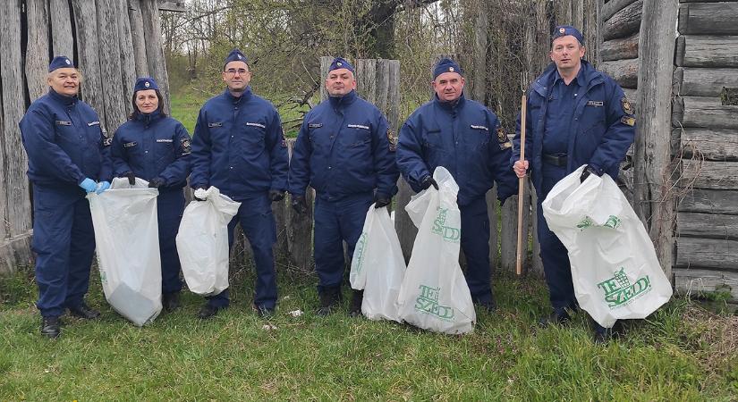 A hajdú-bihari Büntetés-végrehajtási Intézet is csatlakozott a TeSzedd! akcióhoz