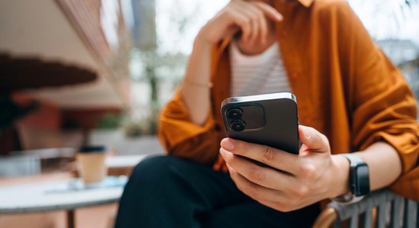 A telefonunk is segíthet felismerni a depressziót