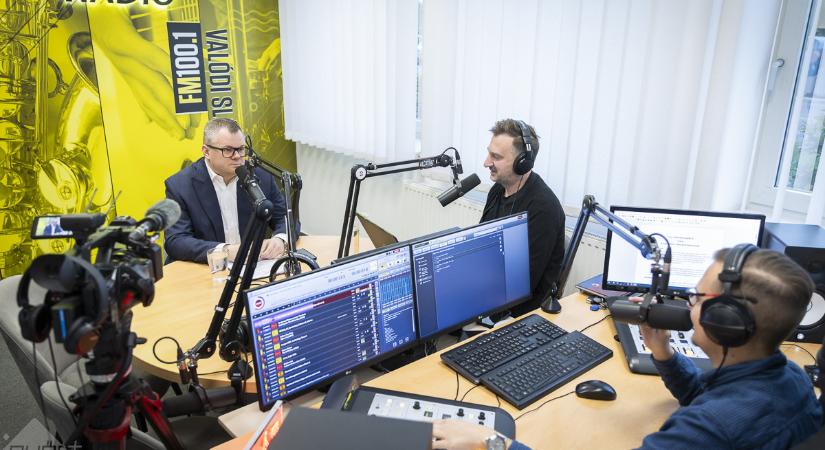 Nincs lakbéremelés, a fejlesztési programok pedig végre elindulhatnak Győrben!