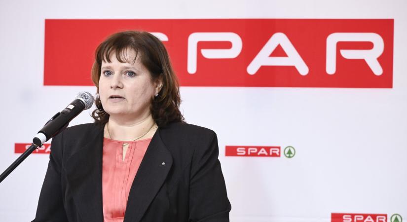 Heiszler Gabriella: a Sparnak havonta másfél milliárd forintos kiesést okoz az árrésstop