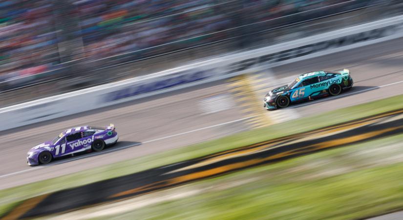Az NFL szerint röhej, amit a NASCAR-t perlő csapatok művelnek