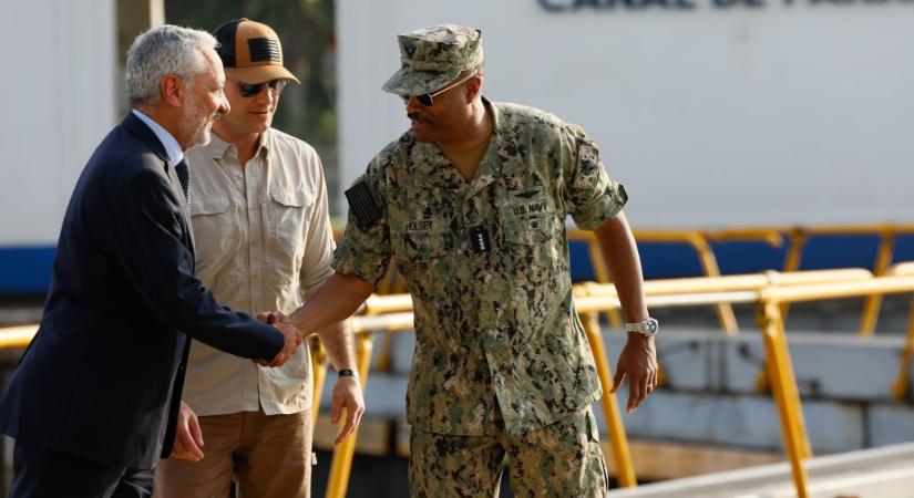 Panama belement, hogy amerikai csapatokat telepítsenek a Panama-csatorna közelébe