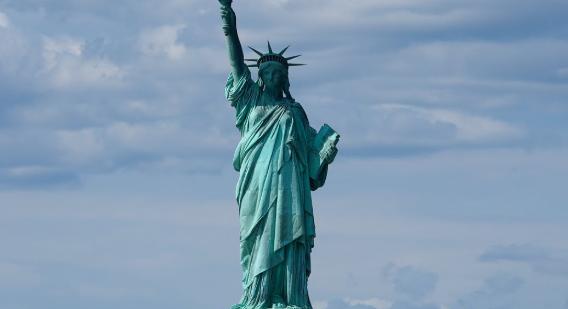 Trump kereskedelmi háborúja miatt zuhan a külföldi turisták Amerikában
