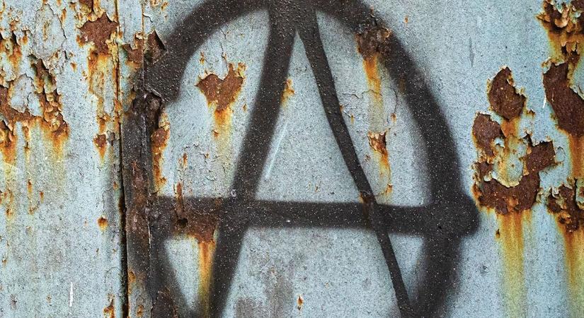 Rendetlen gondolatok az anarchizmusról