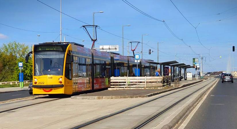 Flórián téri felújítás: rövidített útvonalon közlekedik az 1-es villamos