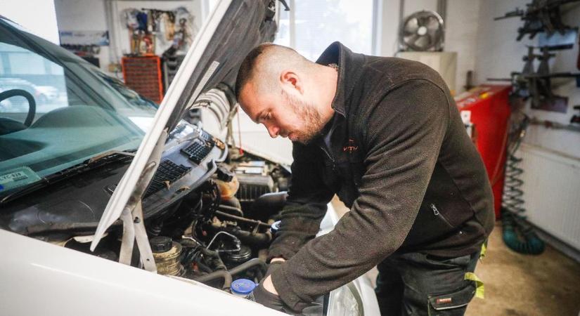 Trafócsere miatt megbénult a fél város, a déli részen teljesen megállt az élet