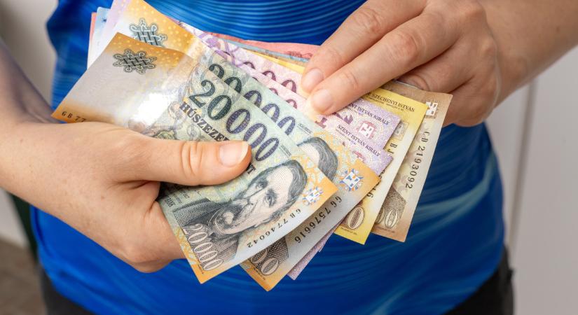 „Nem életszerű” – kiegészítéseket javasol a Kereskedelmi Szövetség a készpénztörvényhez